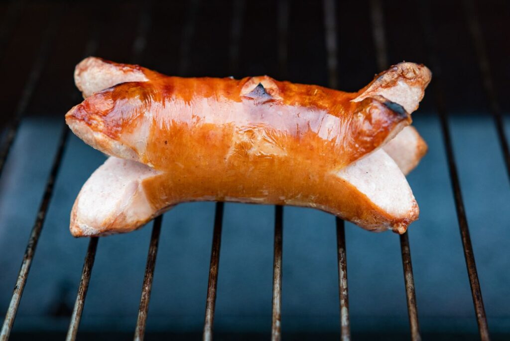 Bier passt zu Wurst Cervelat
